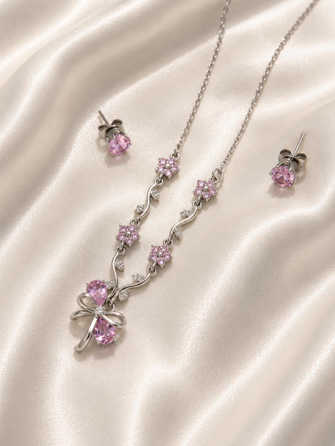 Conjunto Prateado de colar e brincos Rosa