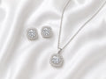 Conjunto Prateado de colar e brincos brilhante